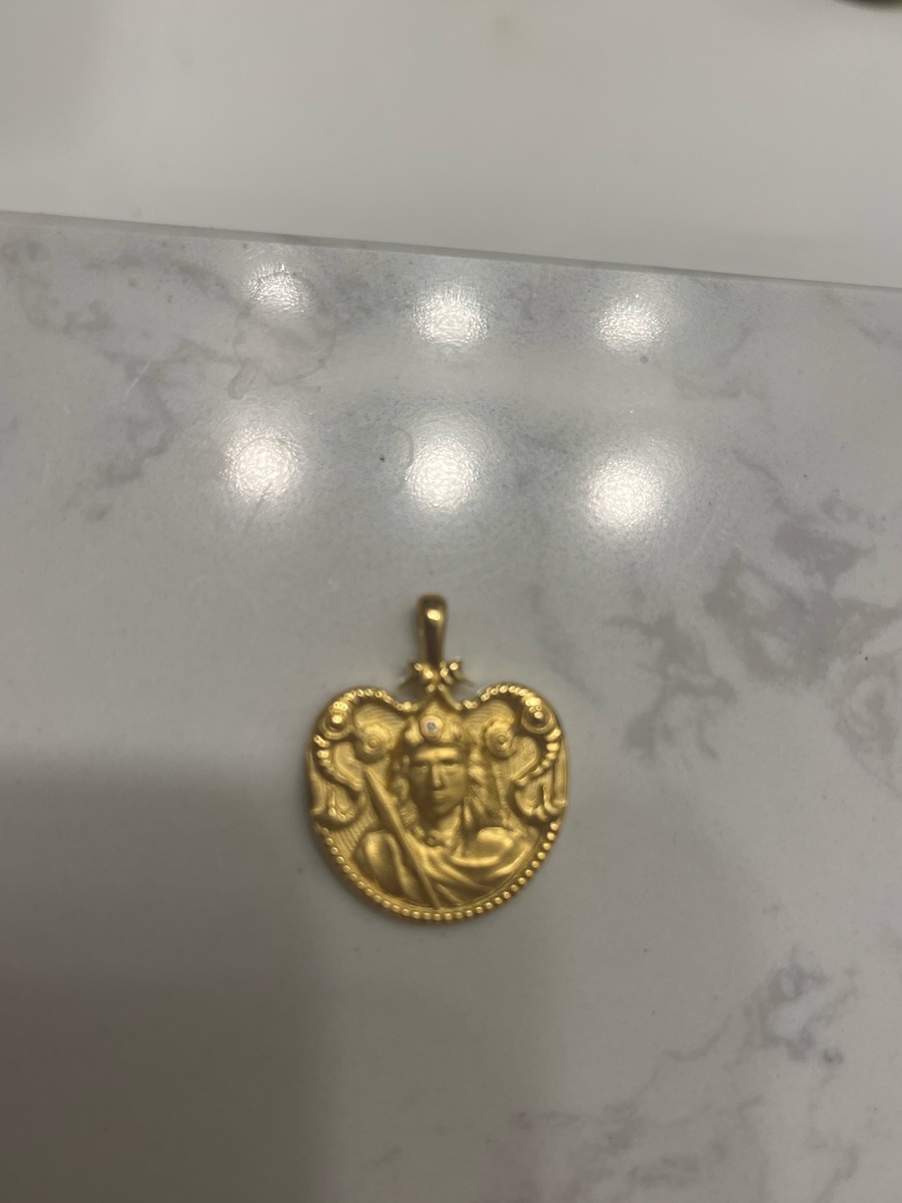 AWE BOUDICCA PENDANT